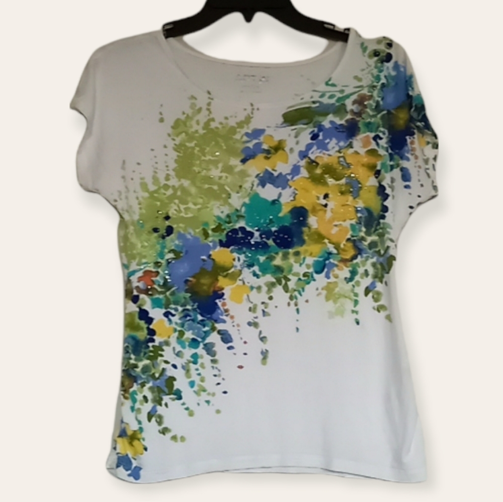 APT 9 colorful white and floral print bedazzled top size medium